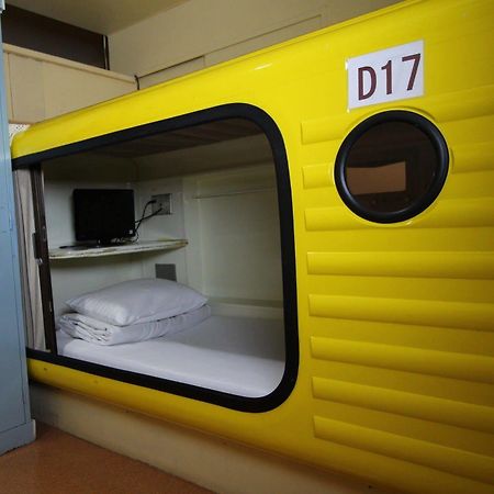 Capsule Hotel Shonan Фудзісава Екстер'єр фото